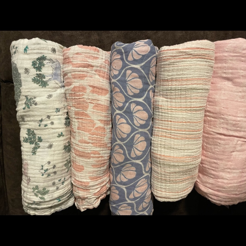 Aden + Anais Cotton Muslim Swaddles